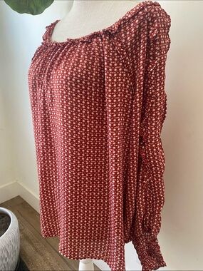 Max Studio Red Printed Peasant flowy Top blouse Large